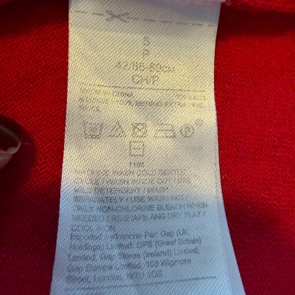 BANANA REPUBLIC Merino Wool Crew Neck Sweater Red Small - Picture 11 of 11